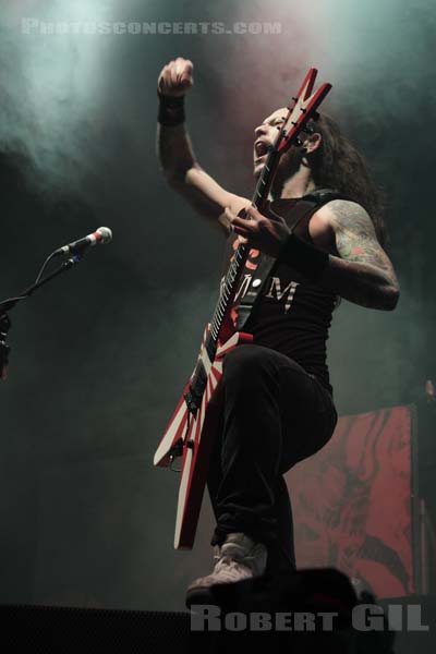 TRIVIUM - 2008-11-11 - PARIS - Zenith - 